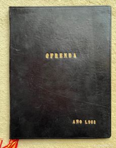 Military Antiques: Carpeta con Ofrenda al Apóstol Santiago que hace el Almirante D. Alfredo Lostau en nombre de Franco